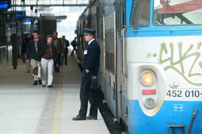 Hoely kabely: Vlaky v Praze jezd jinak